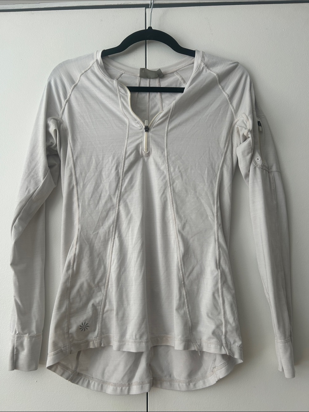 Women's Light Cream Long-Sleeve Zip-Front Performance Top